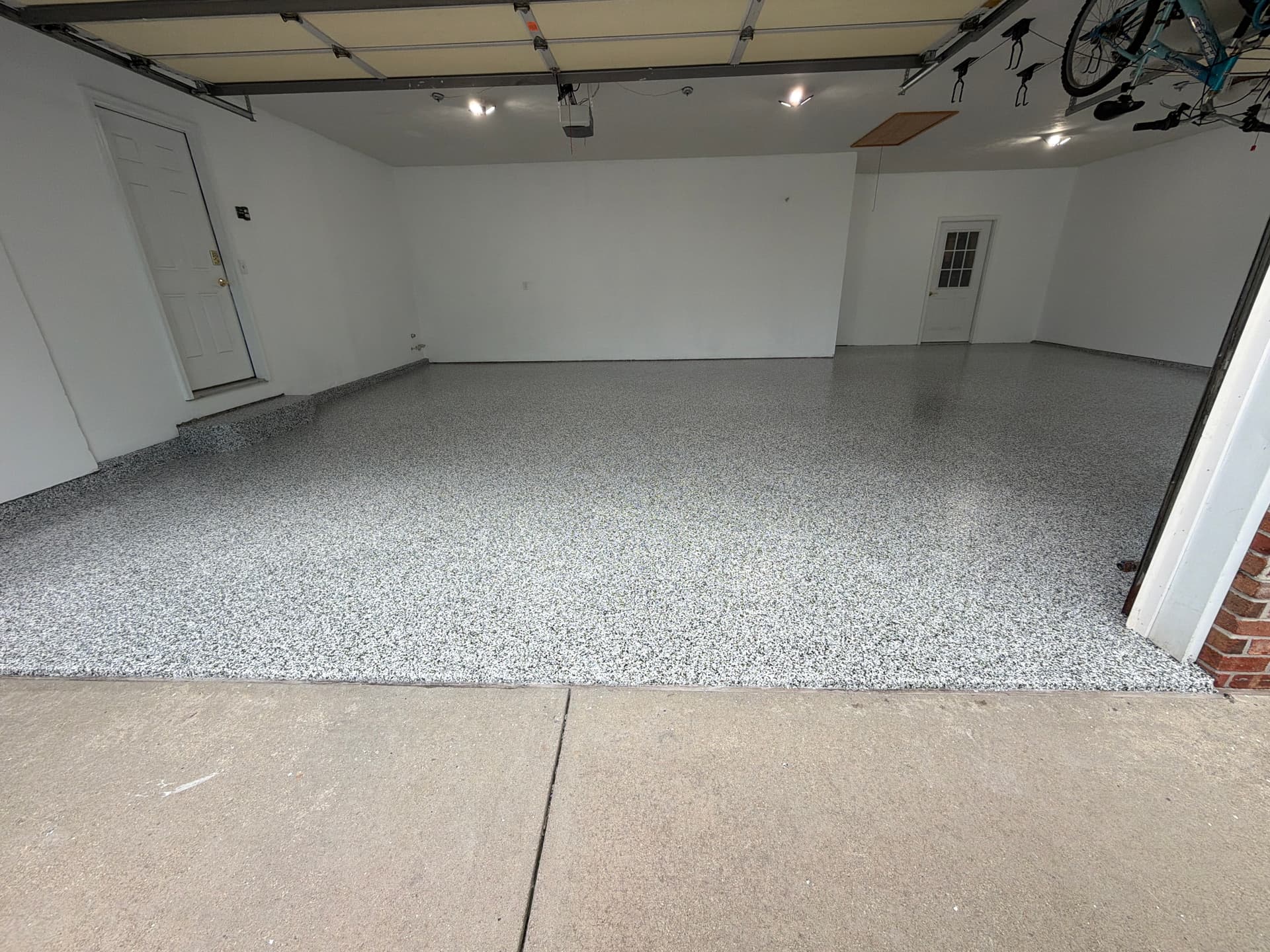 Domino Garage Floor Coating